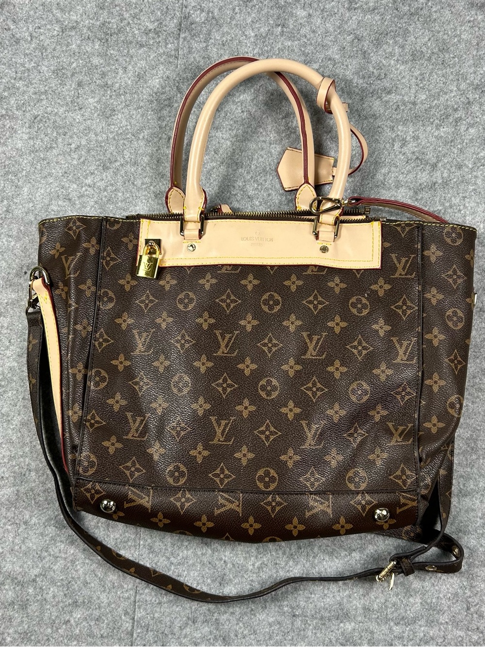 Louis Vuitton Brown Monogram Canvas Tote with Natural Vachetta Handles